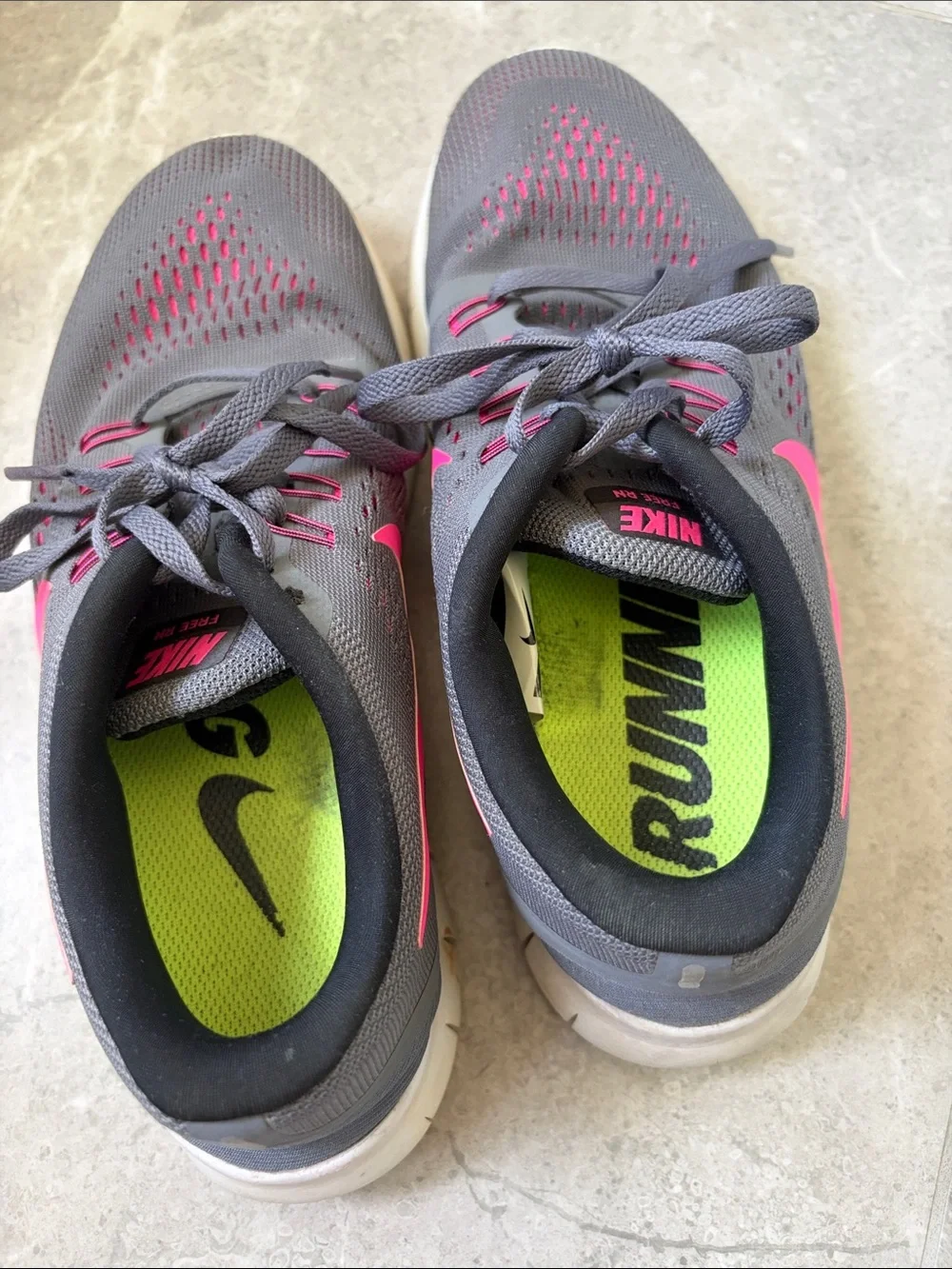 Nike running shoes - Picture 5 of 6